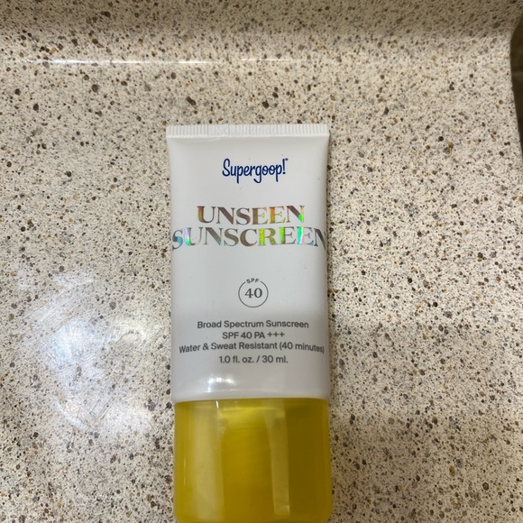 Ultimate daily skincare bundle with SPF - Picture 4 of 5